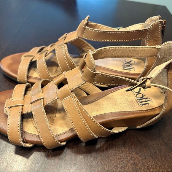 Sofft Tan Leather Sandals with Woven Straps - Picture 1 of 5
